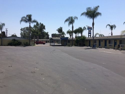 King'S Inn Motel Kingsburg Esterno foto